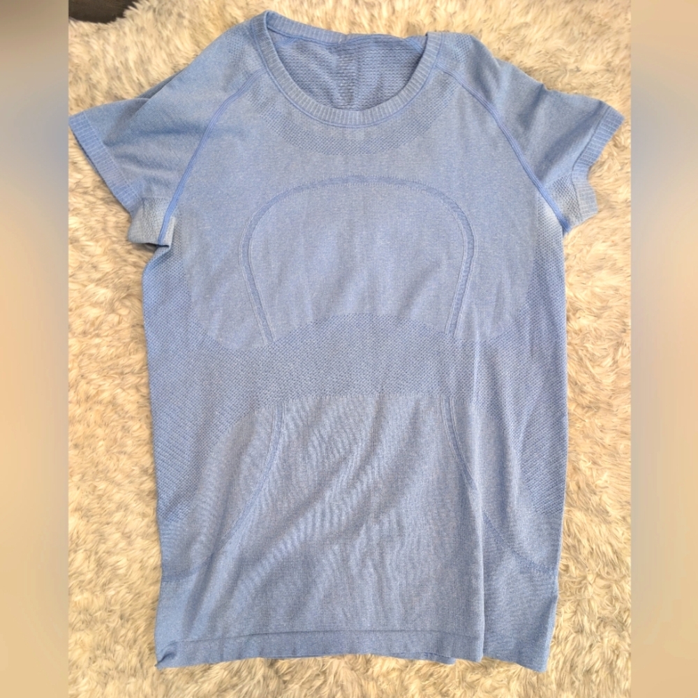 Lululemon Run Swiftly Tech Short Sleeve Shirt - Blue Size 12